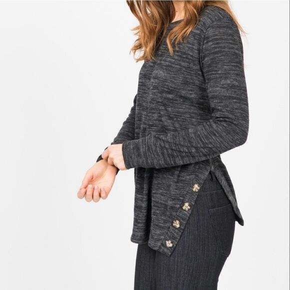 NWT Agnes & Dora Side Button Sweater Heathered Black - Picture 1 of 4